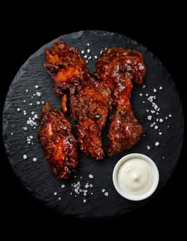 WINGS SIGNATURE WINGS SIGNATURE